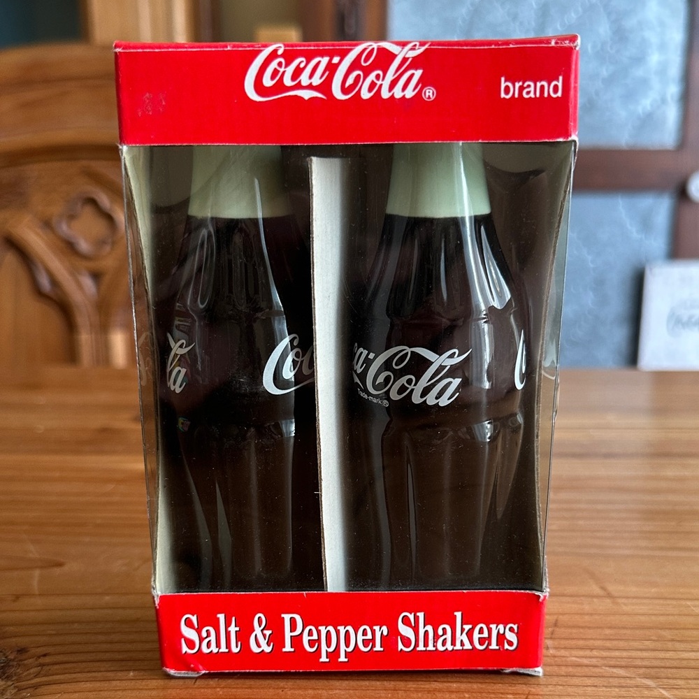 Coca-Cola Bottle Shaped Salt & Pepper Ceramic Shakers